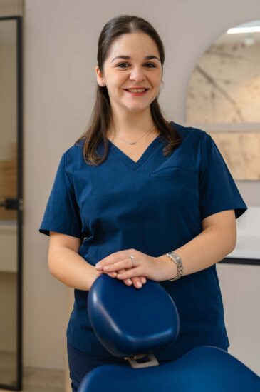 Dr. Irimescu Luiza-Maria